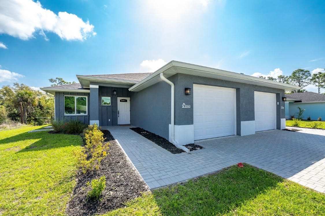 2090 Como Street – photo 1