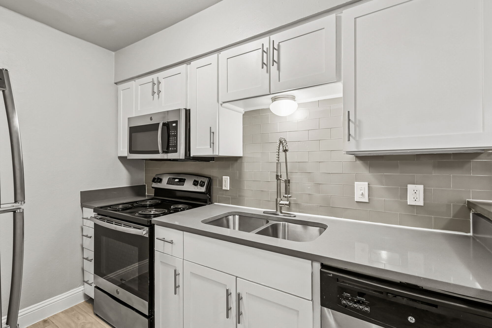 Aberdeen at Bellmar – photo 1