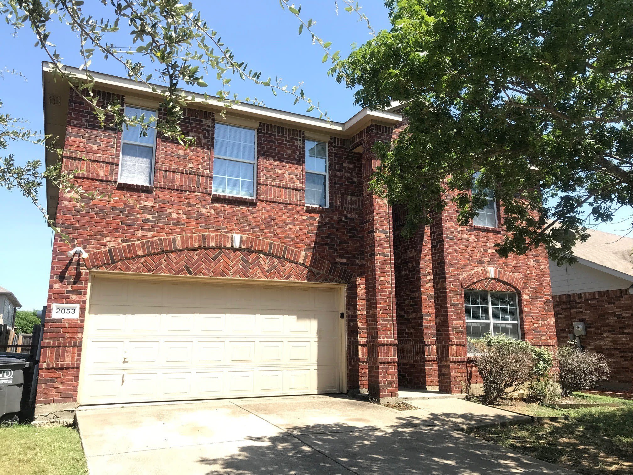 2053 Meadow Park Drive – photo 1