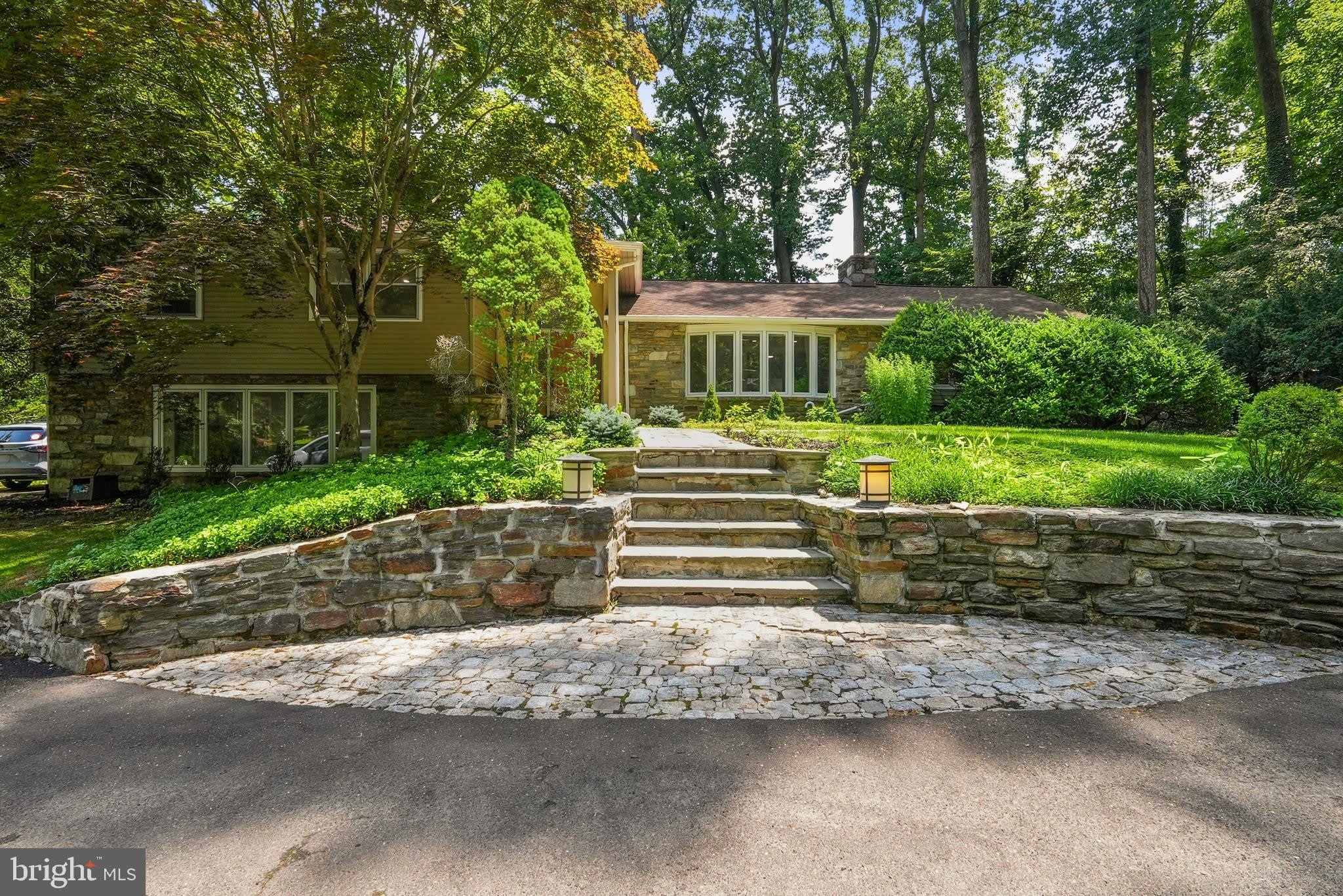 901 DALE Road – photo 1