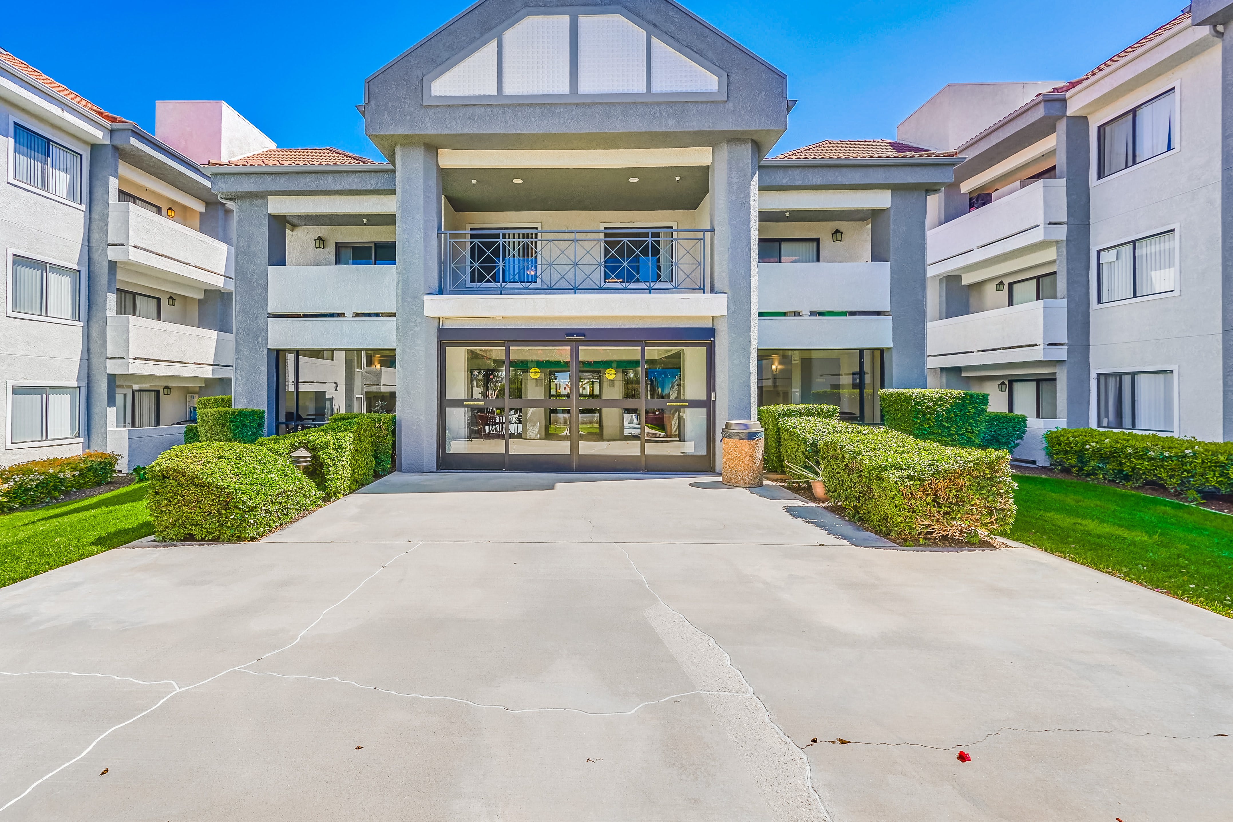Casa Grande Senior Apartments – photo 1 of 51