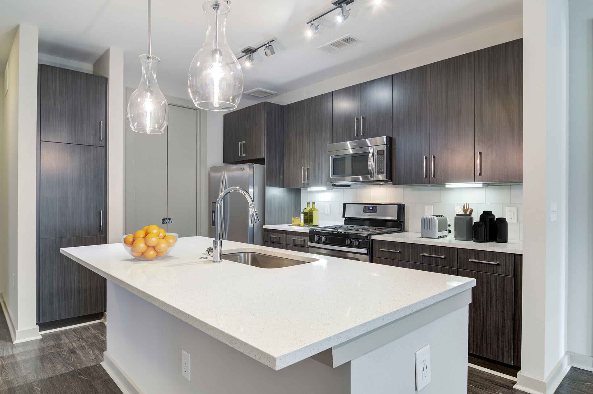 Venue Brookwood Apartments – photo 1
