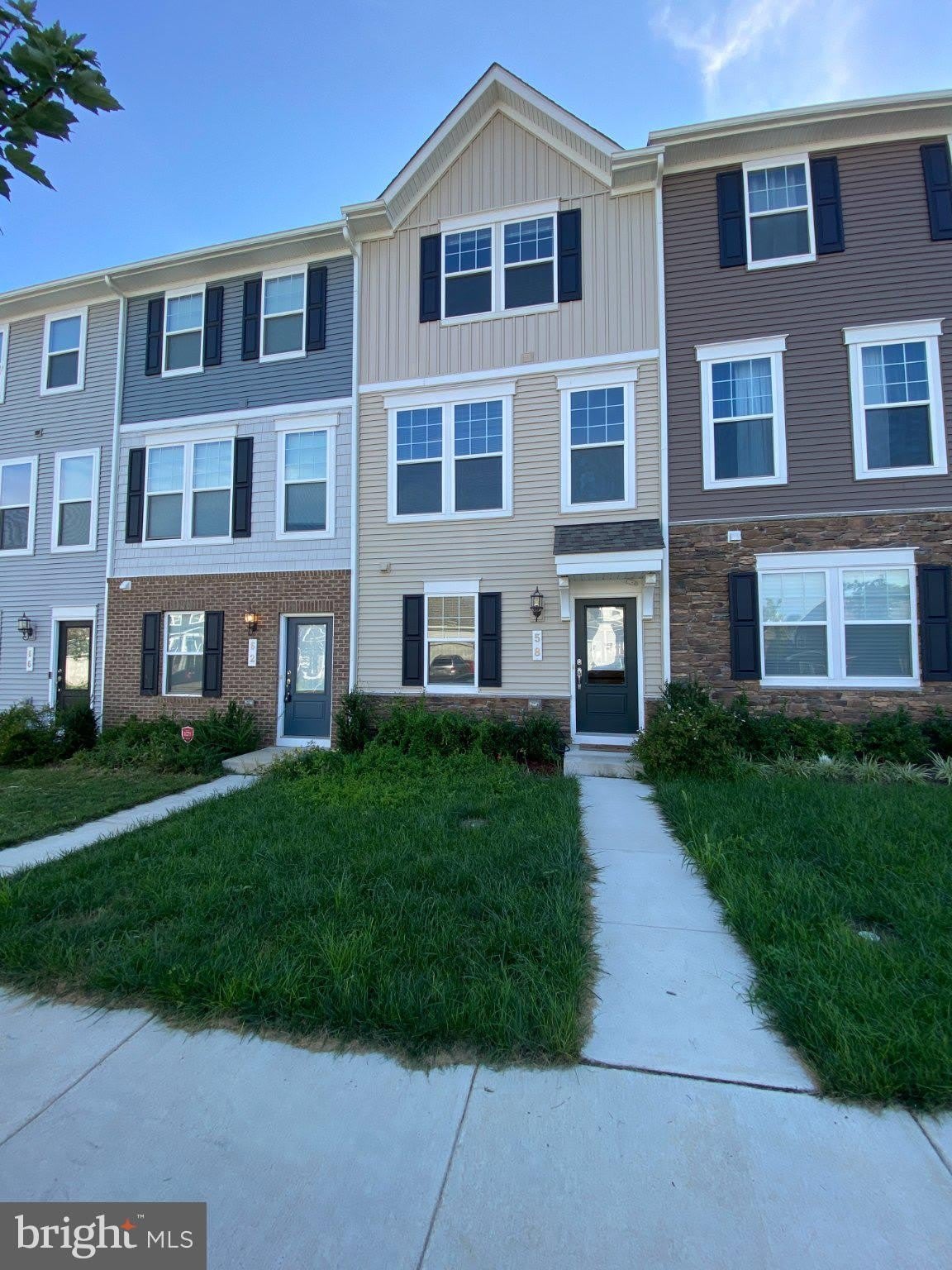 58 COOLIDGE Avenue – photo 1 of 30