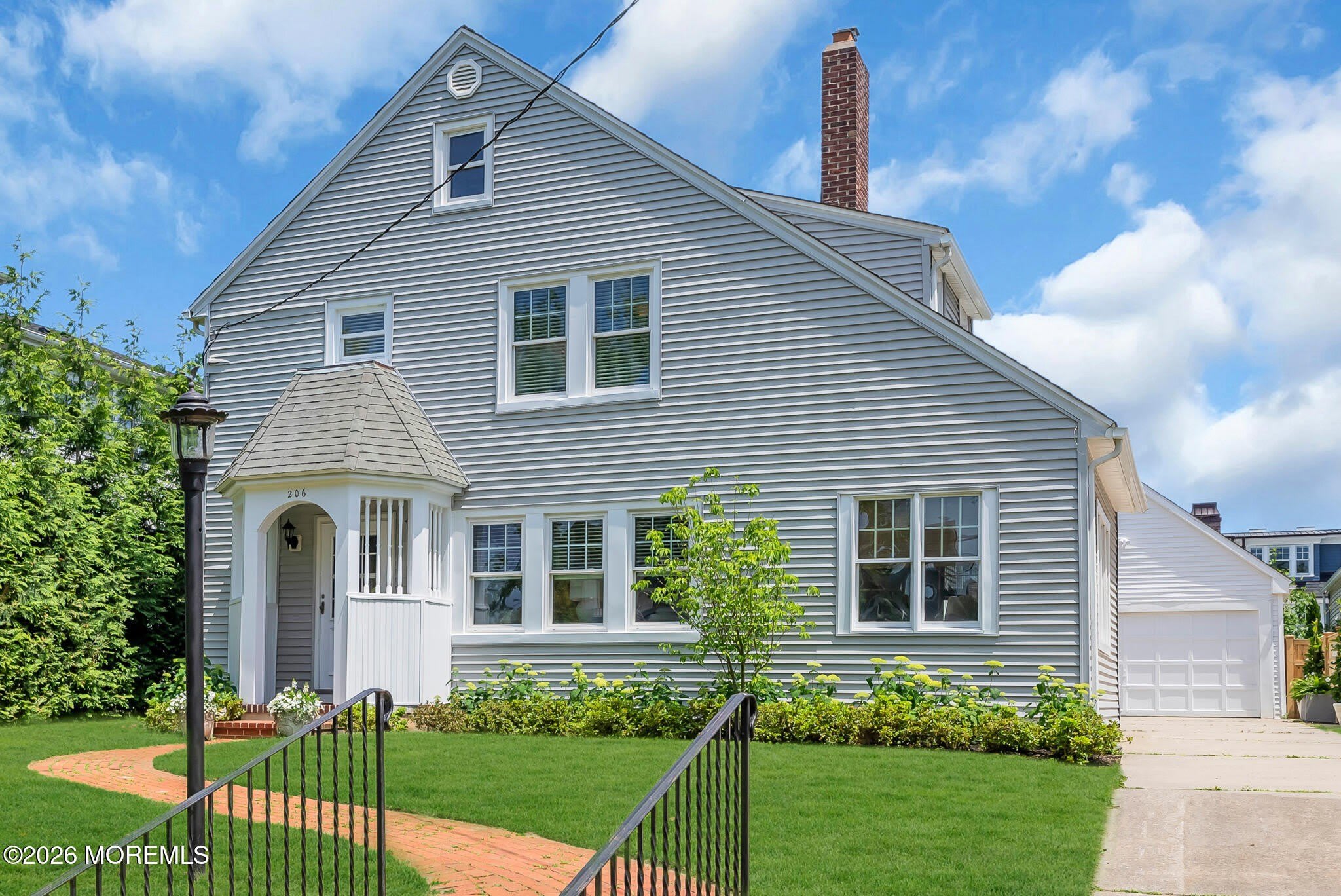 206 Monroe Avenue – photo 1