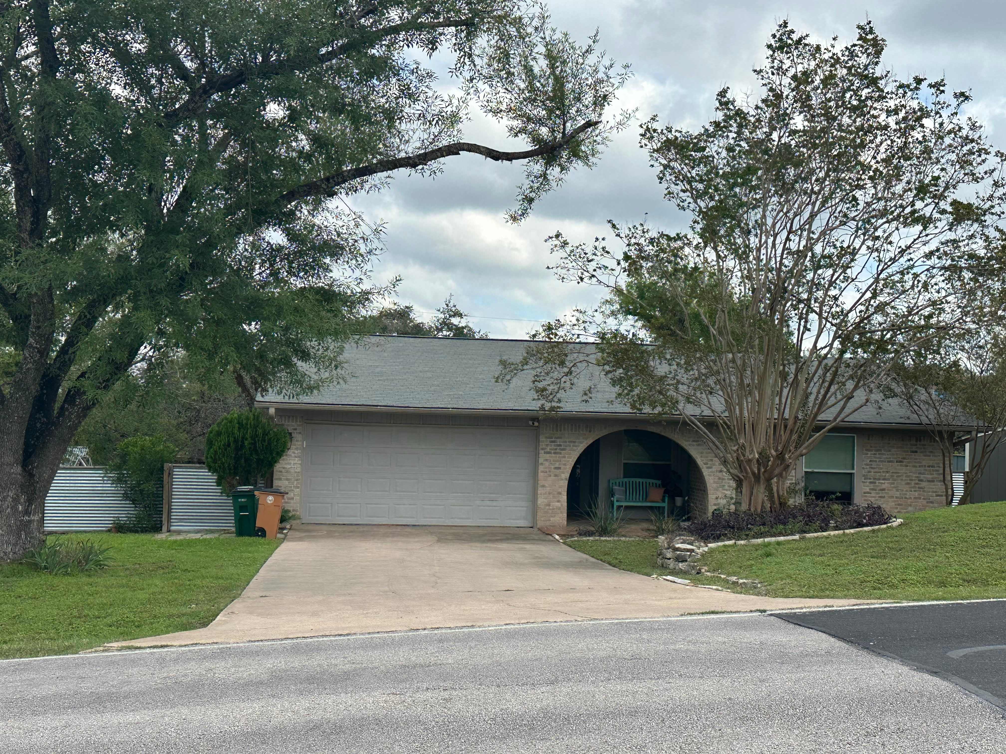 6805 Silvermine Drive – photo 1