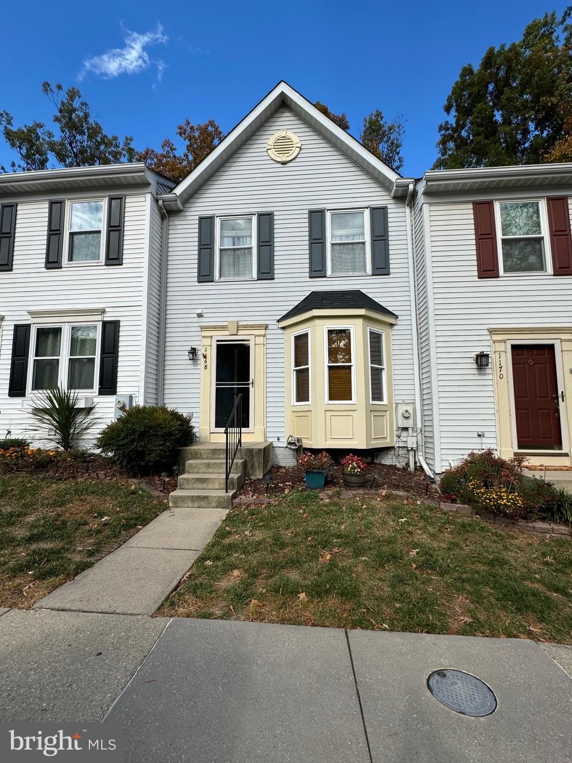 1168 KELFIELD Drive – photo 1 of 39