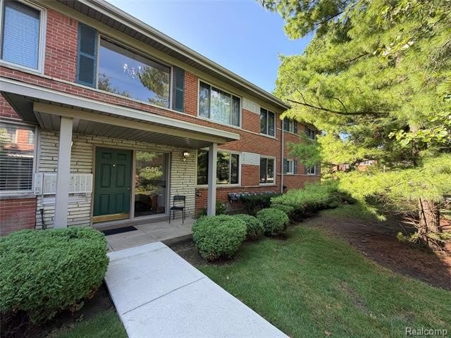 946 N Adams Road – photo 1