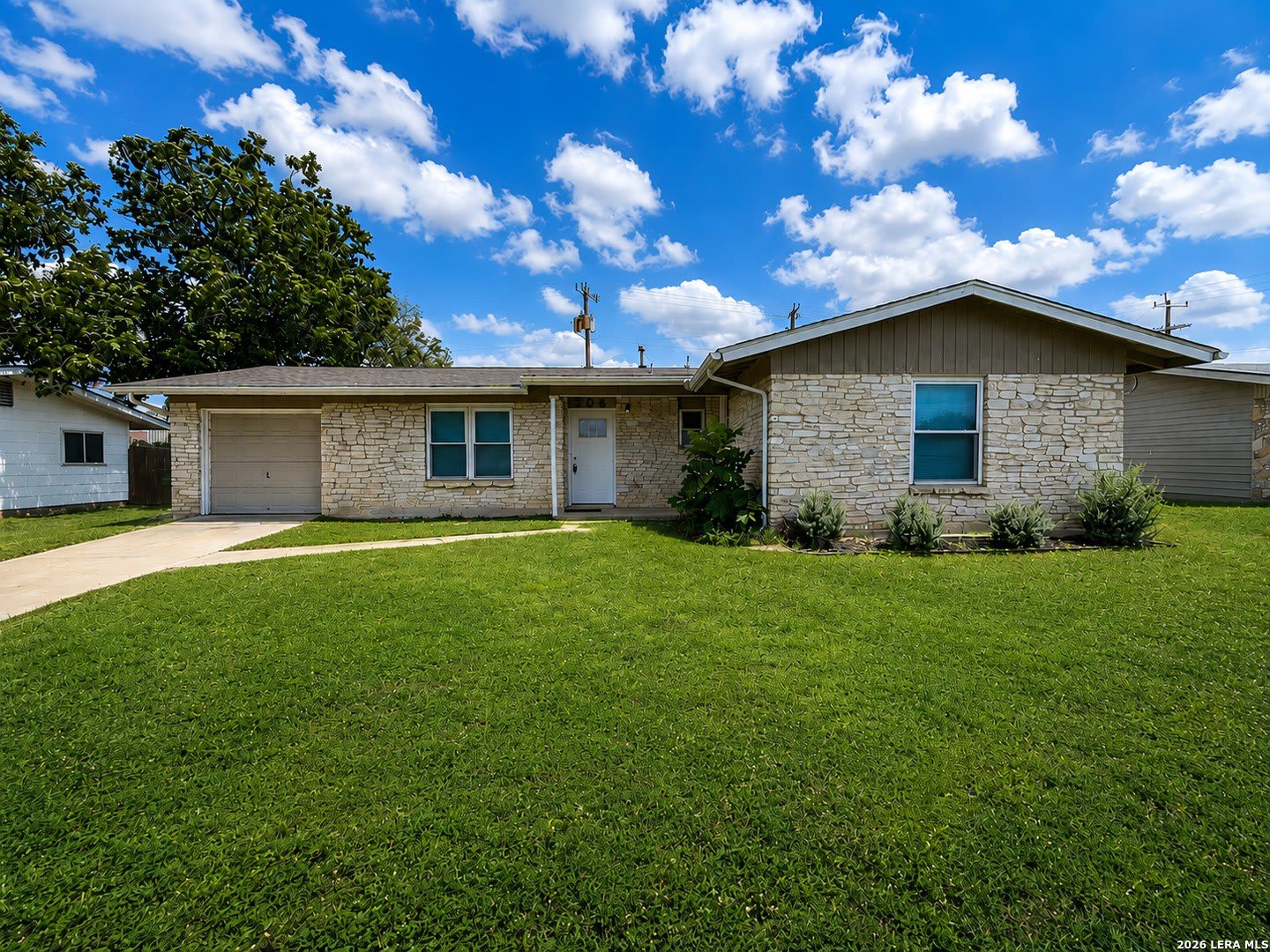206 Balboa Drive – photo 1 of 194