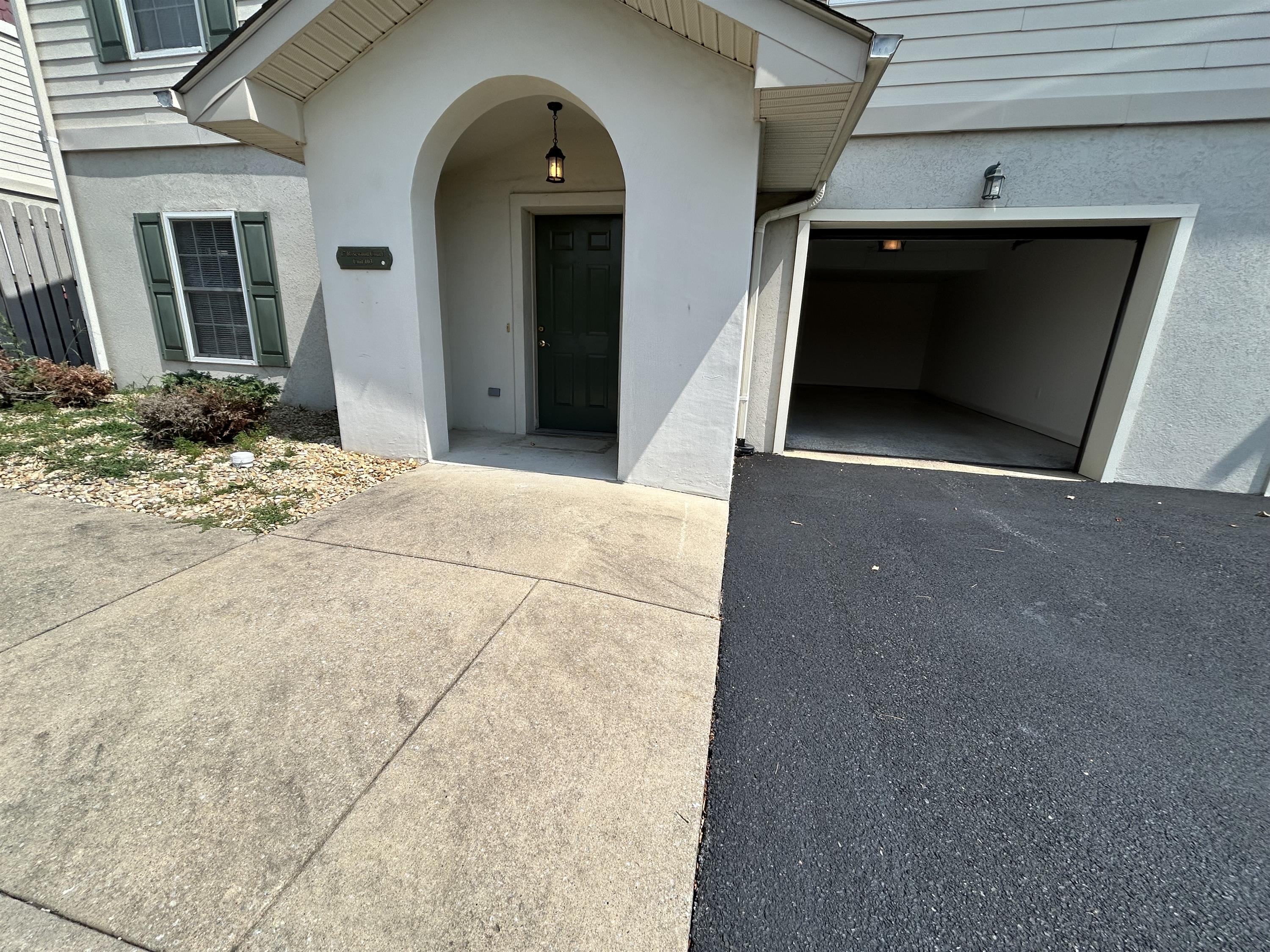17 Rosewood Court – photo 1 of 17