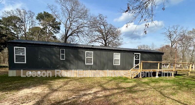 6208 Colquitt Rd – photo 1 of 117