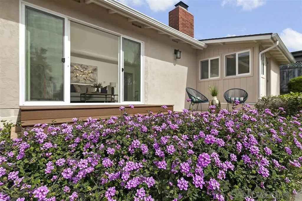 5492 Drover Drive – photo 1