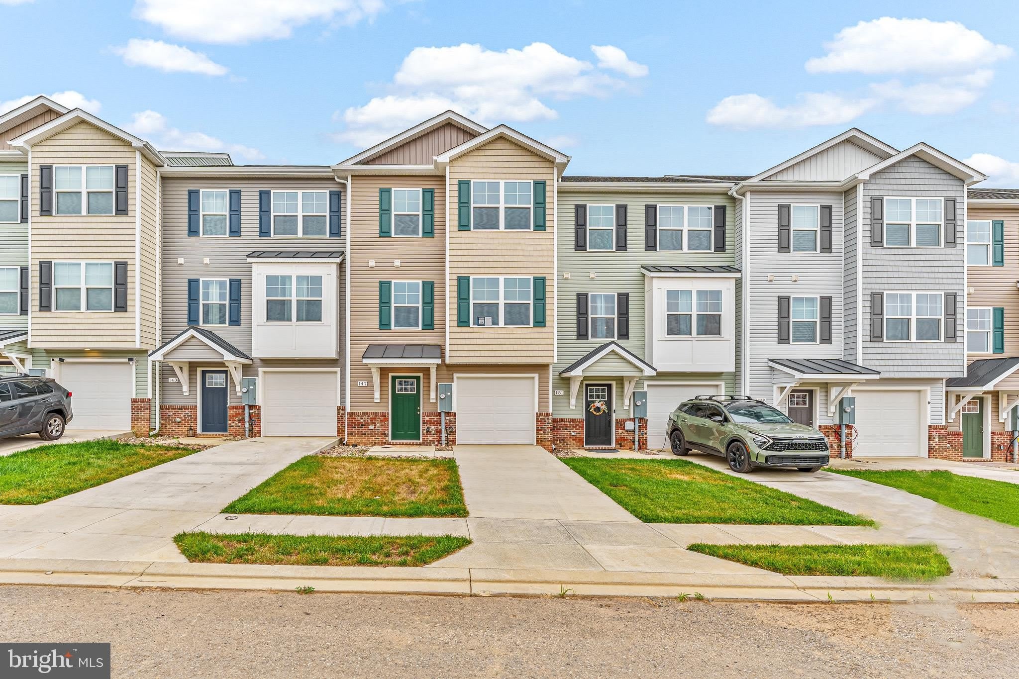 147 OLGA Drive – photo 1 of 31