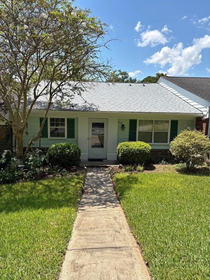 960 Marys Drive – photo 1