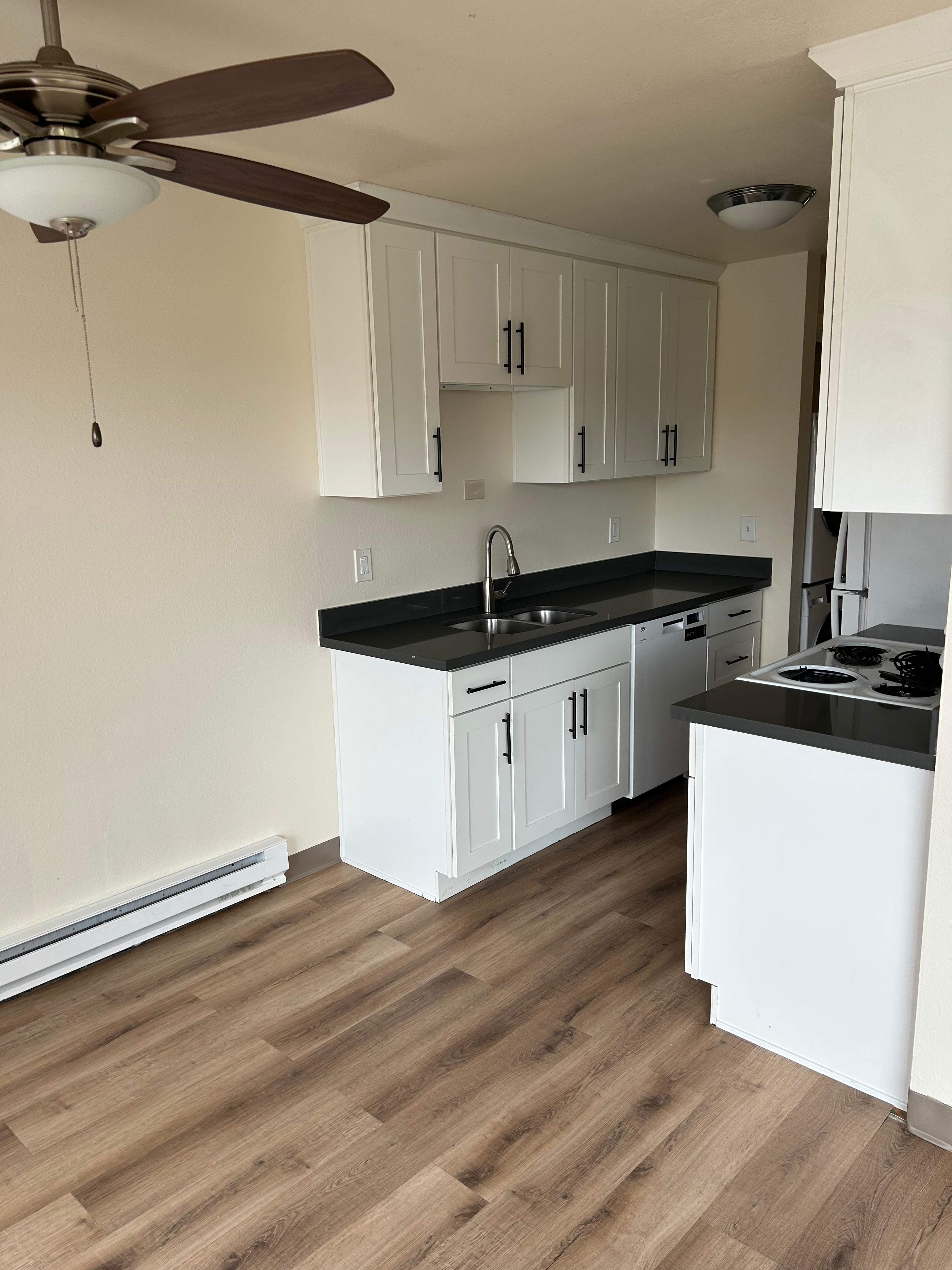 4073 Gilman Avenue West – photo 1