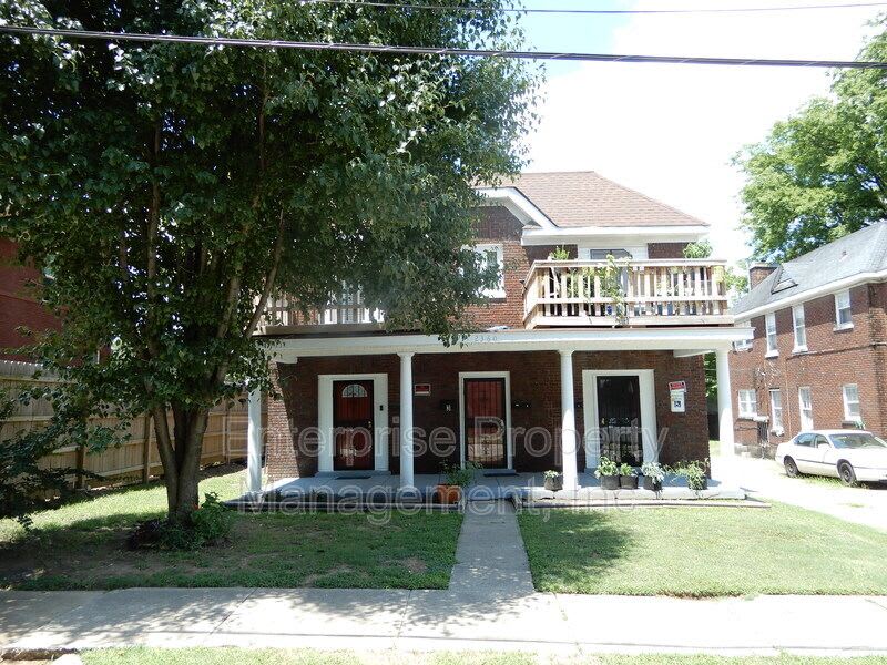 2360 Forest Ave – photo 1