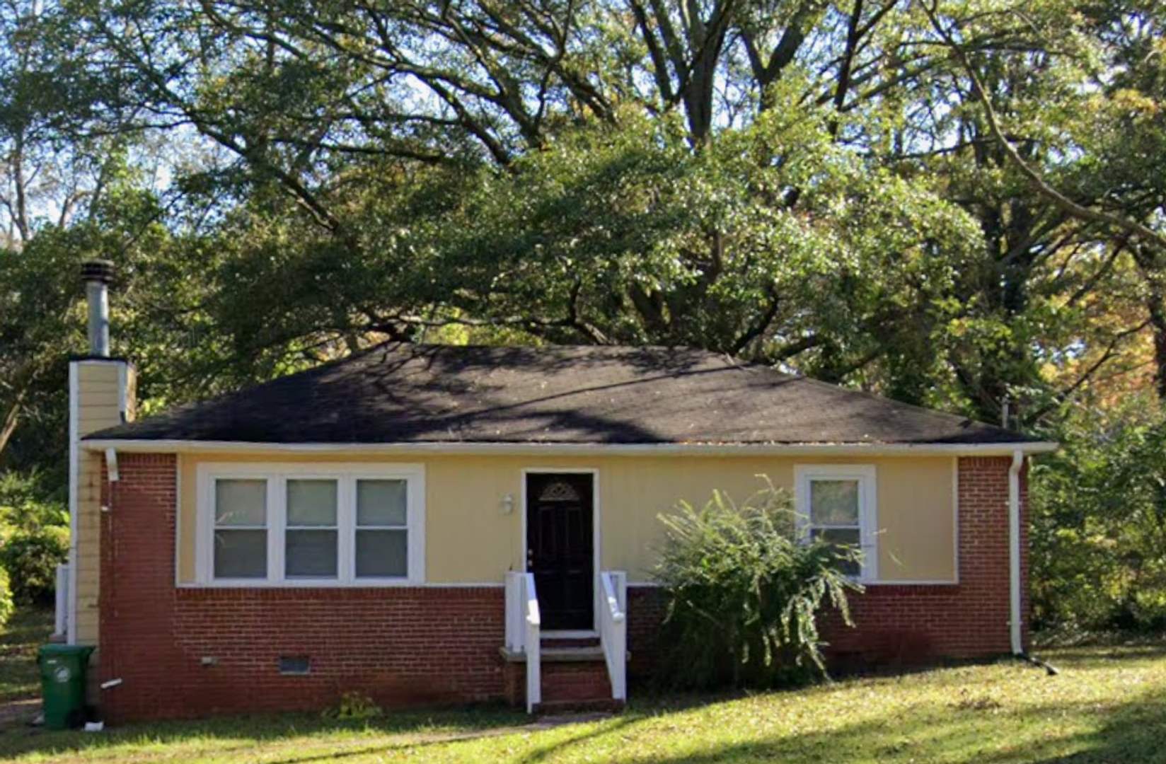 2 bed, 1 bath in Decatur! – photo 1 of 6