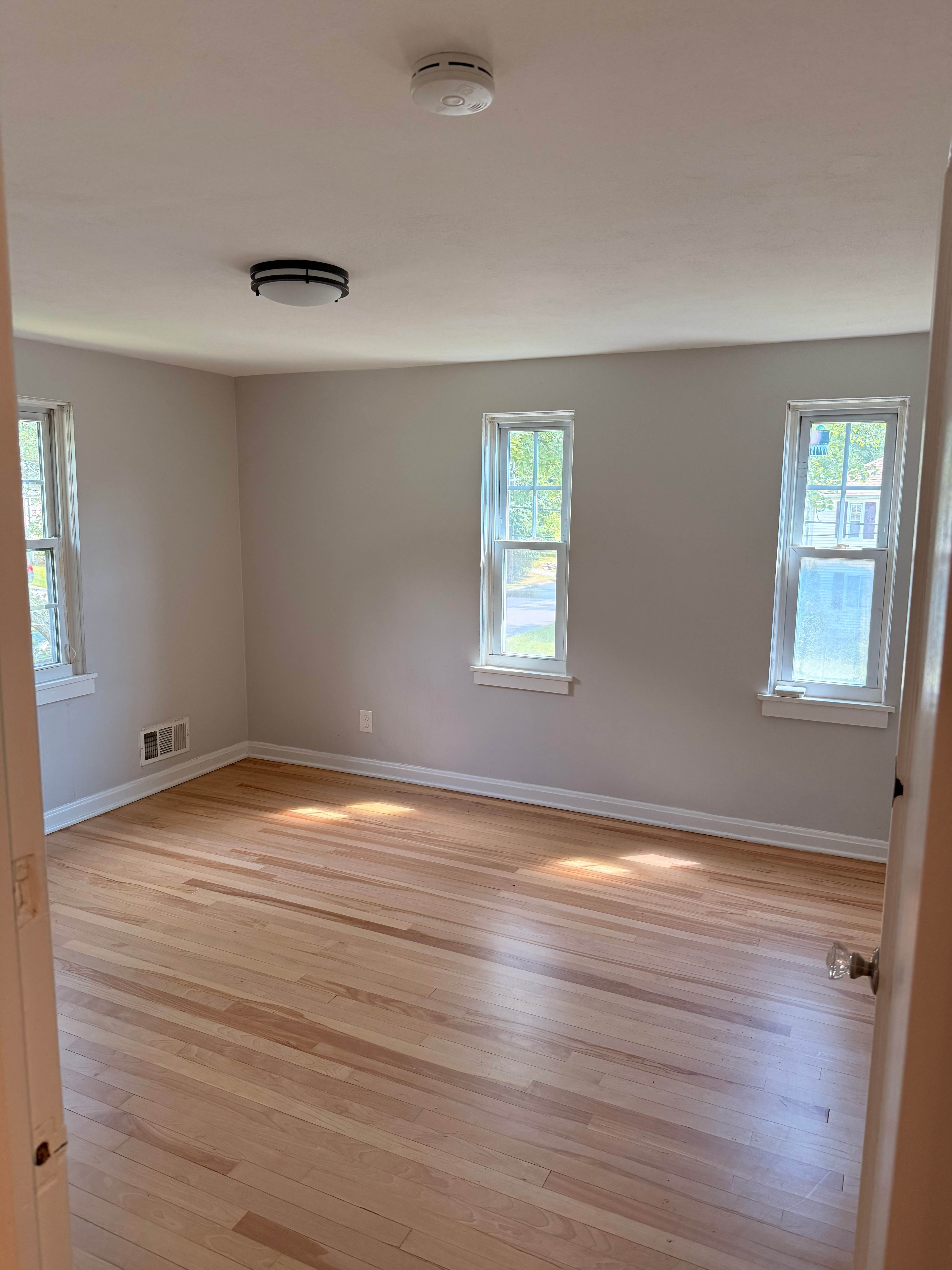 121 Highland Ave Windsor Ct 06095 – photo 1