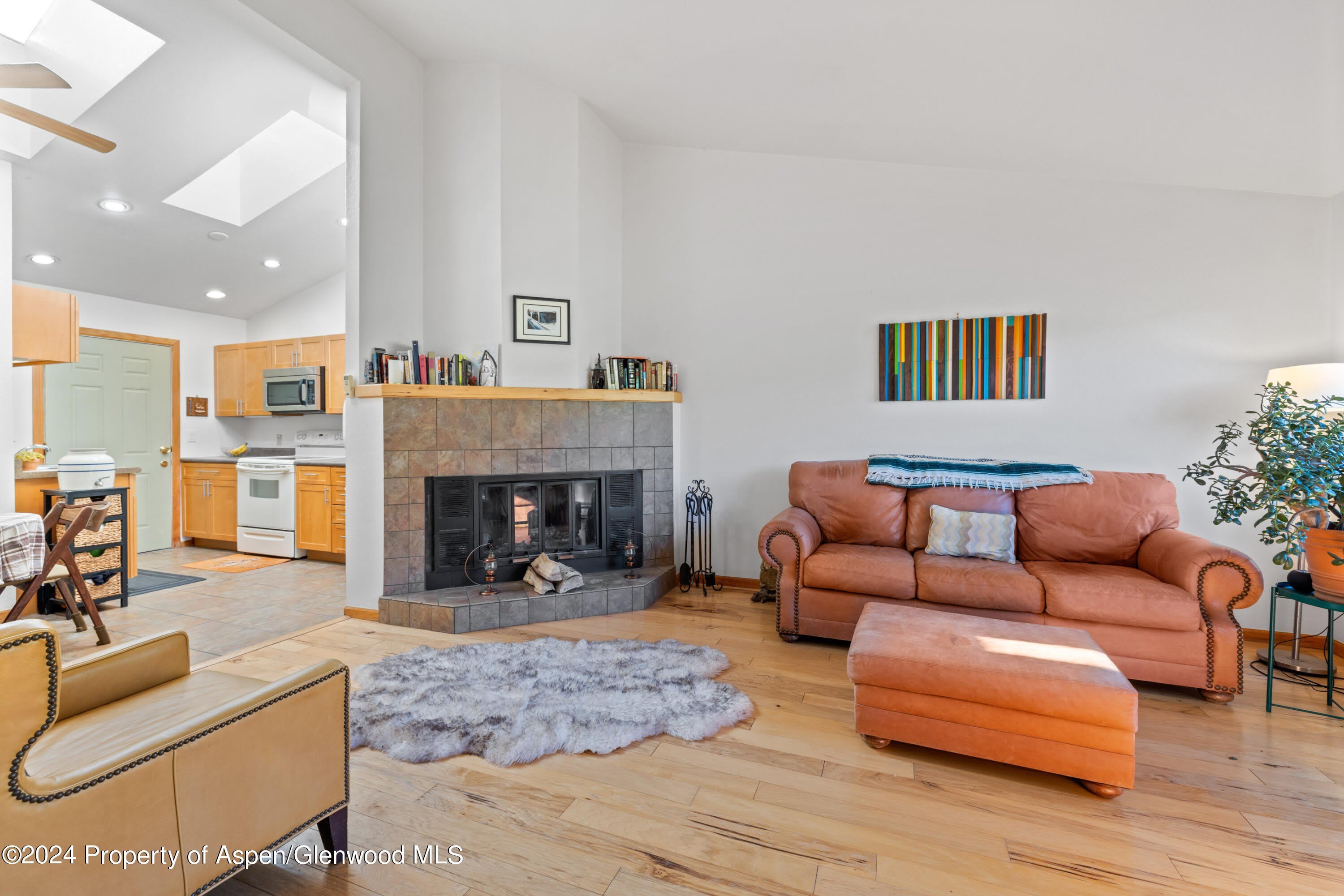 3010 Hager Lane – photo 1 of 19