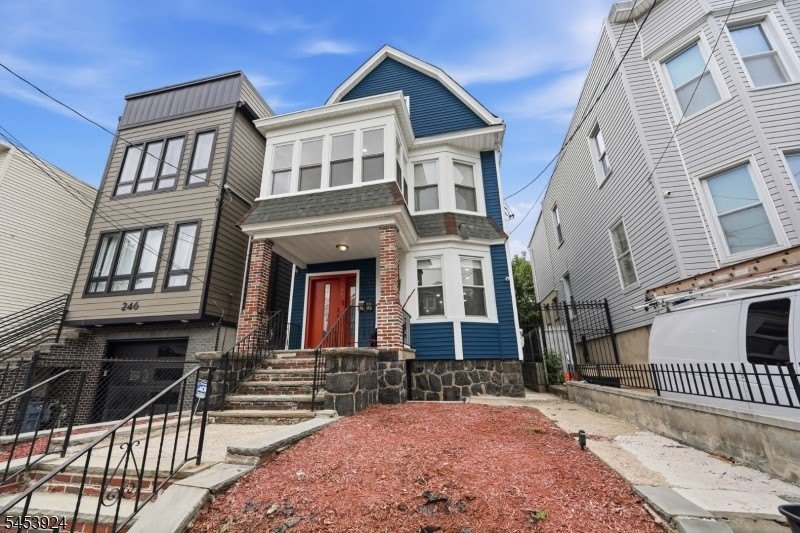 244 Clinton Ave – photo 1
