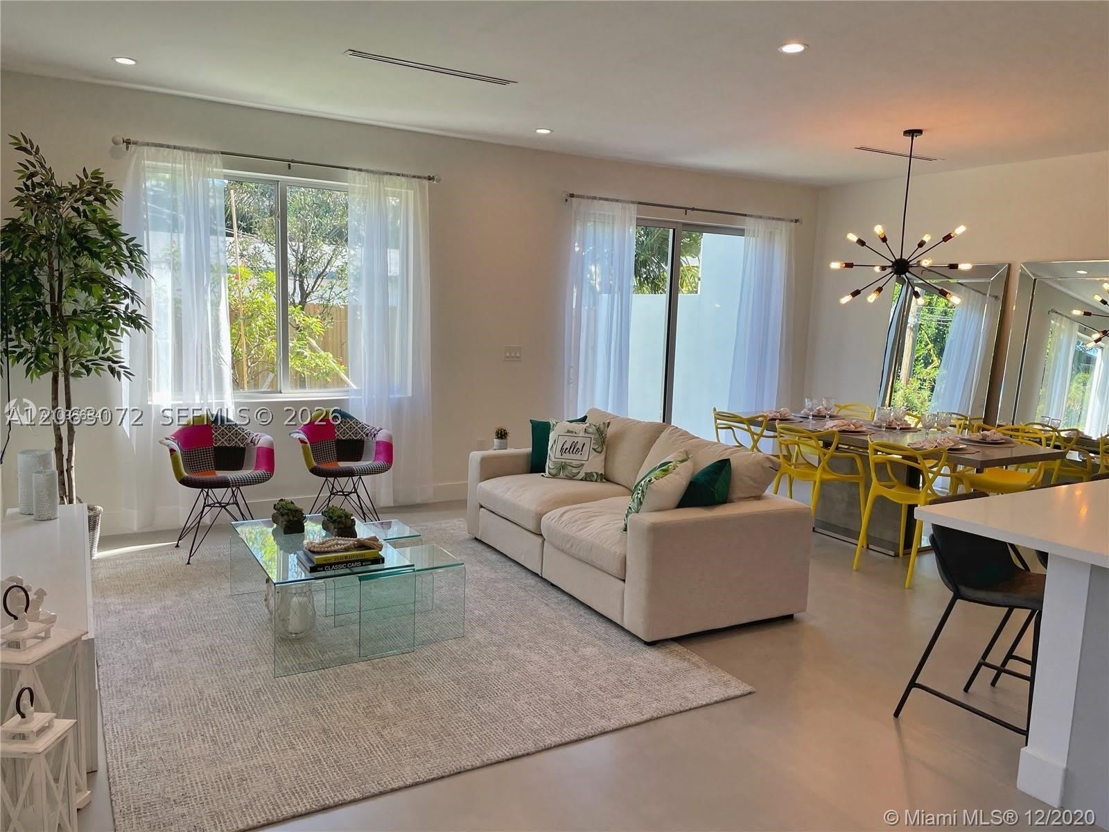 807 SE 14th St – photo 1