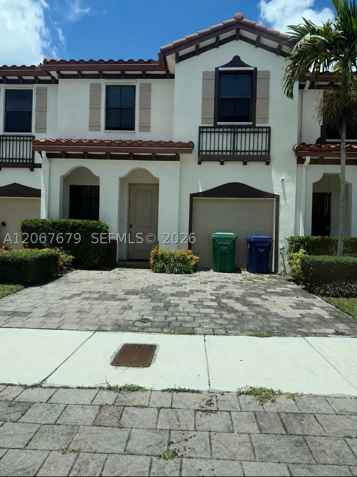 17430 SW 153rd Ave – photo 1 of 25