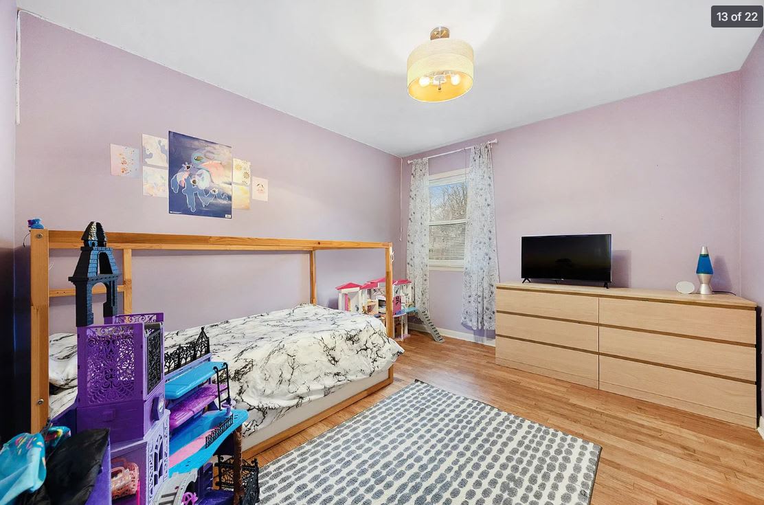 2427 Sinclair Avenue Northeast – photo 1