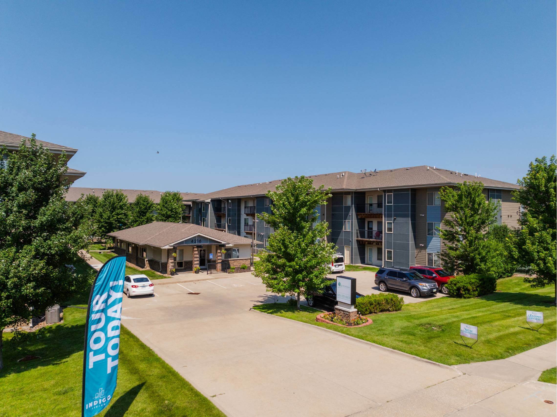Capitol Grove Apartments – photo 1