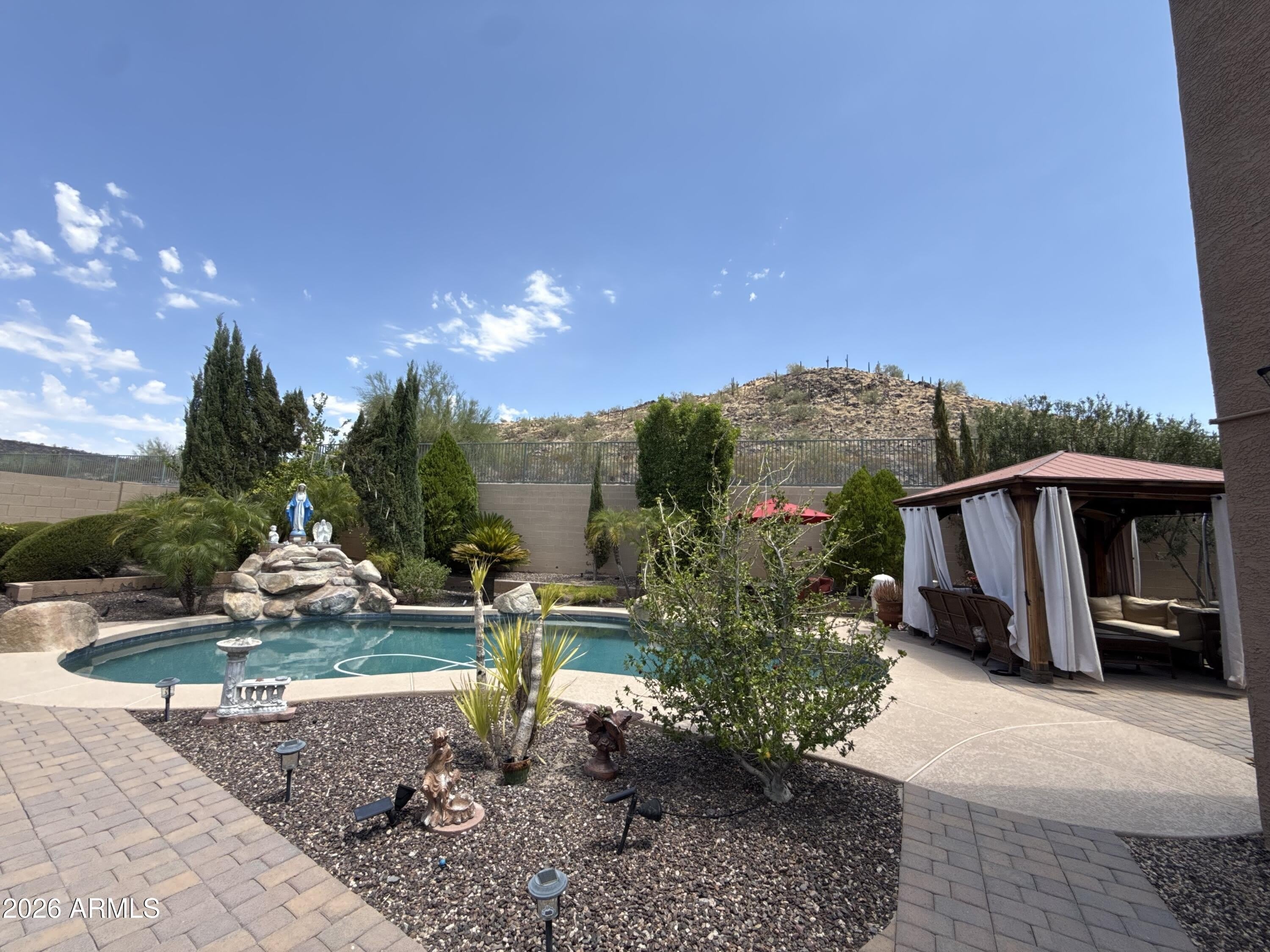 3928 W RANGE MULE Drive – photo 1