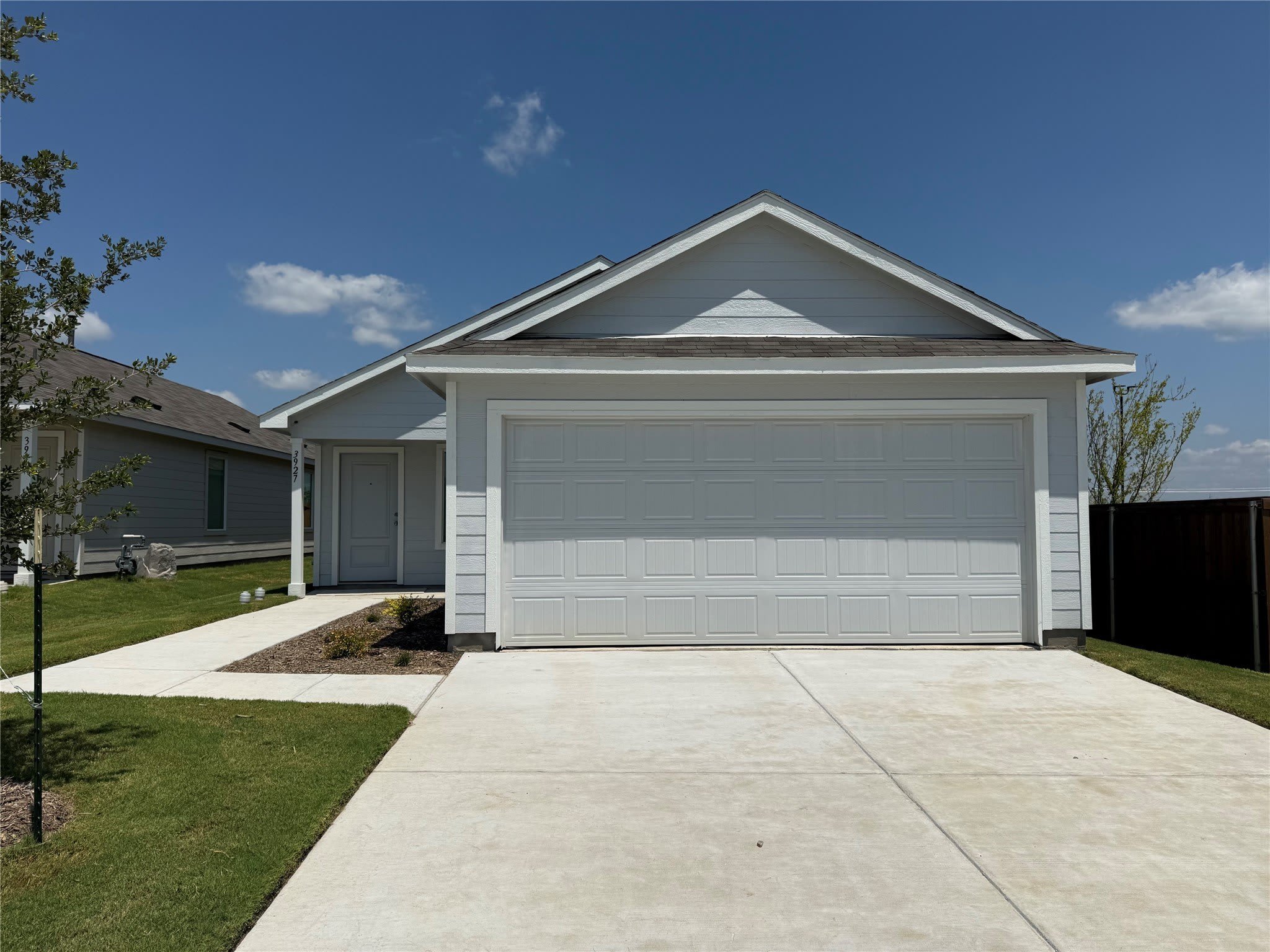 3927 Ontario Way – photo 1