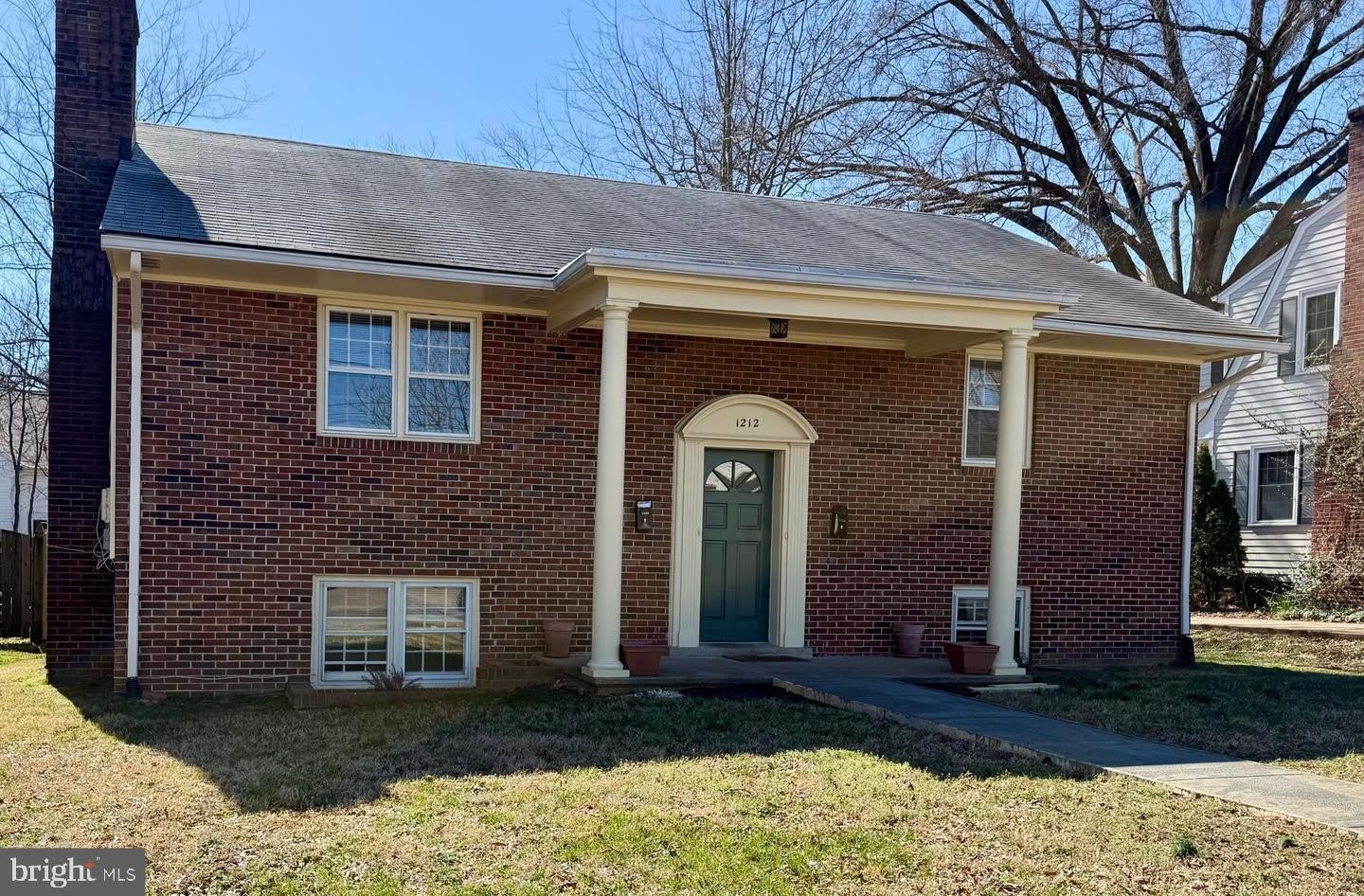 1212 PAYNE Street – photo 1