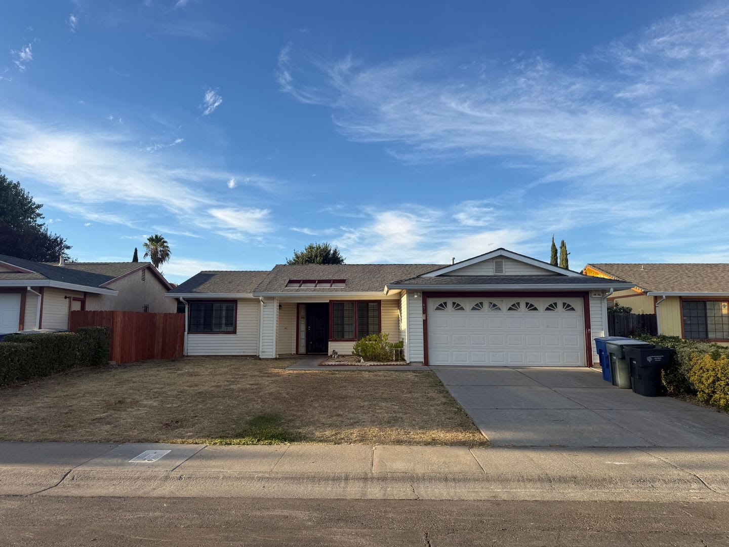 4Bed 2Bath 1595 Sf 2 Car Garage Single Story Tenant Pays 175 Monthly For Ws G – photo 1