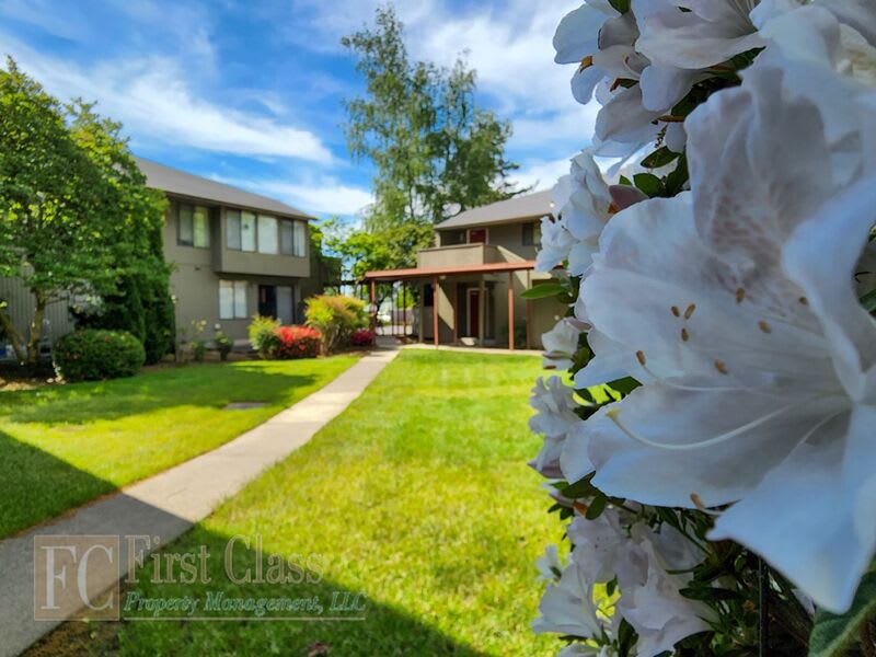 4788 SW MURRAY BLVD – photo 1 of 20