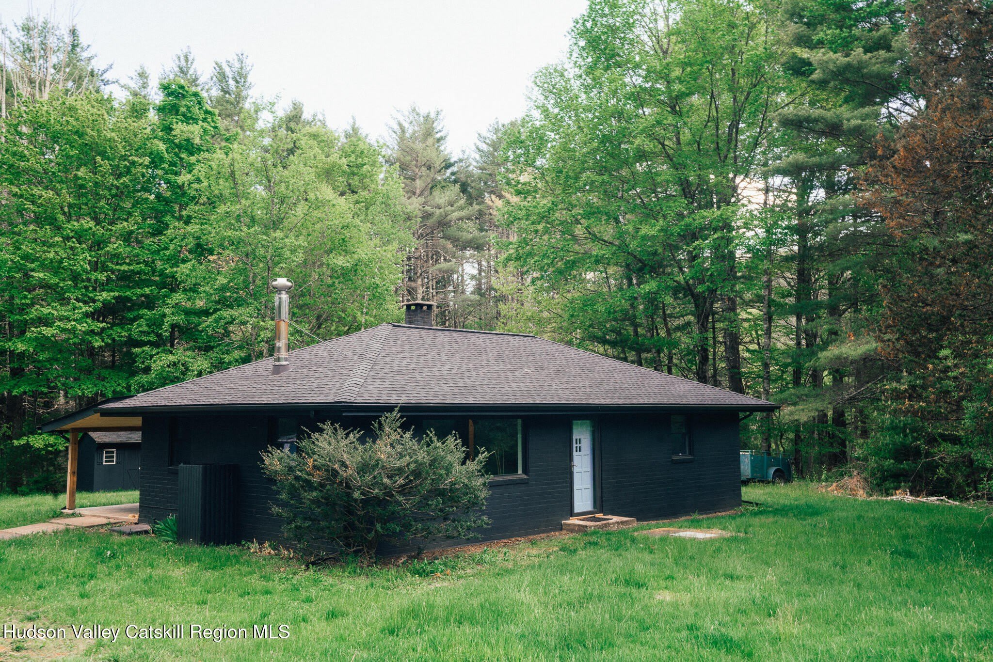 35 Race Track Road – photo 1 of 15