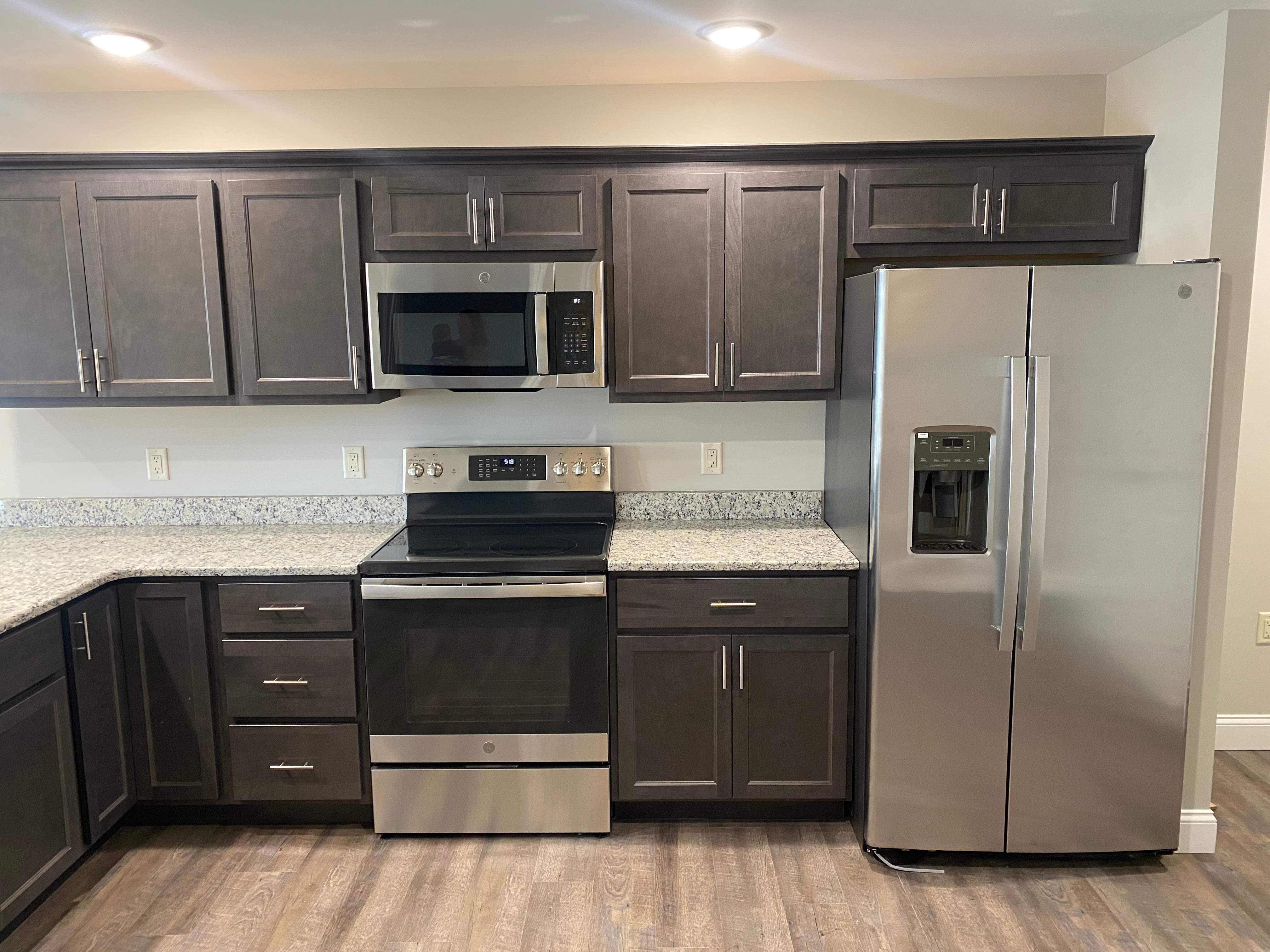 112 Copeland Ct – photo 1 of 10