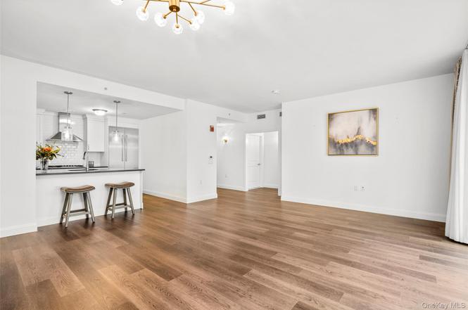 10 Byron Pl # FG577HG – photo 1 of 19