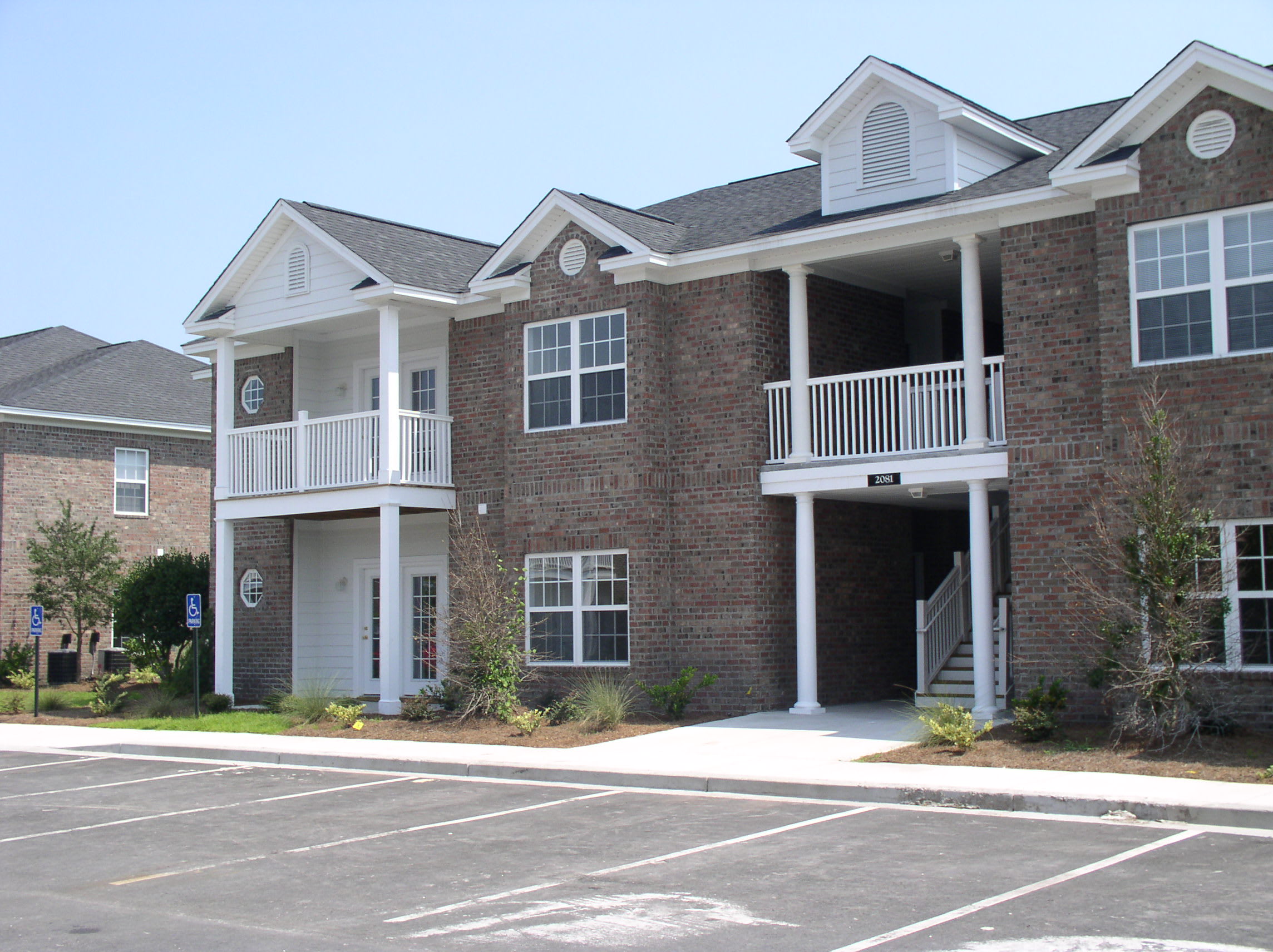 2065 Silvercrest Dr. 6E – photo 1
