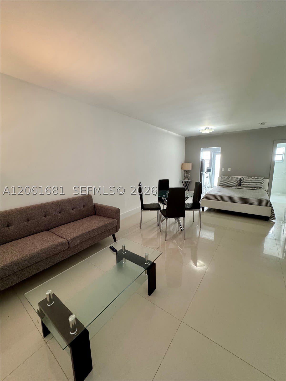 1604 Drexel Ave – photo 1