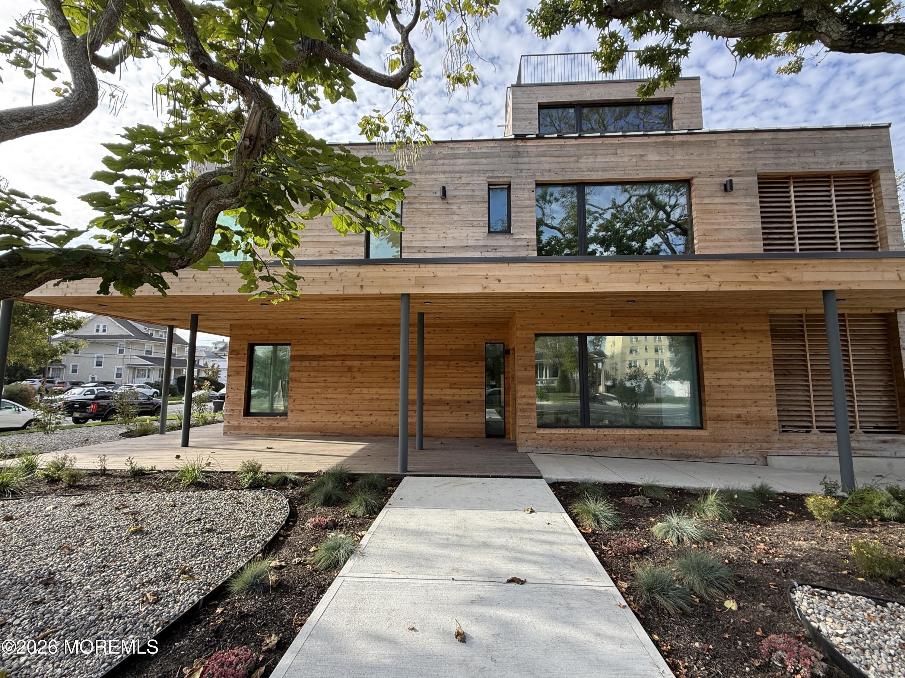 500 8th Avenue – photo 1