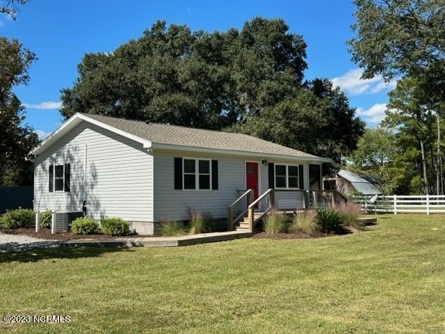 1520 Hickman Road NW – photo 1