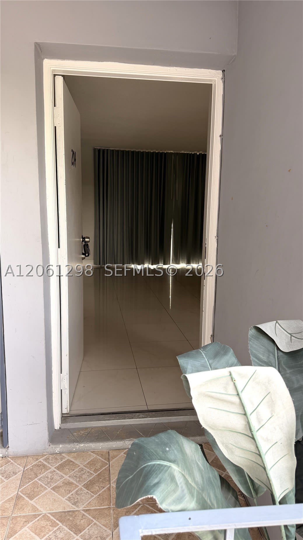 5100 W Flagler St – photo 1