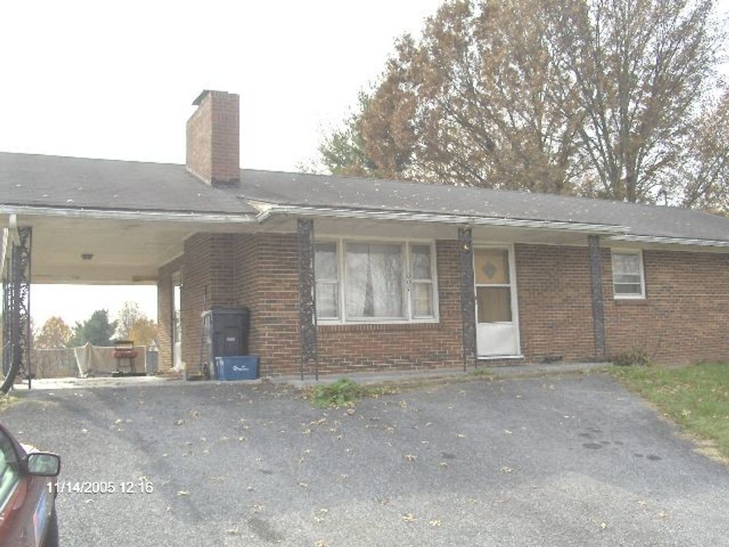 3 Bedroom 1 5 Bath House – photo 1