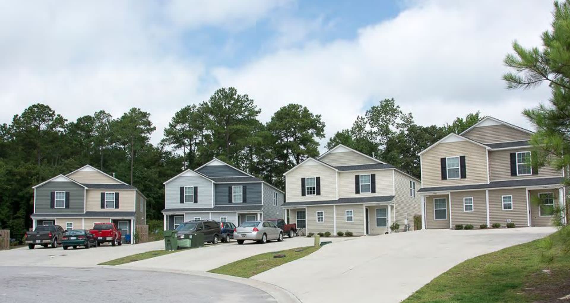 3bd/2.5ba Townhouse in Northeast Columbia – photo 1