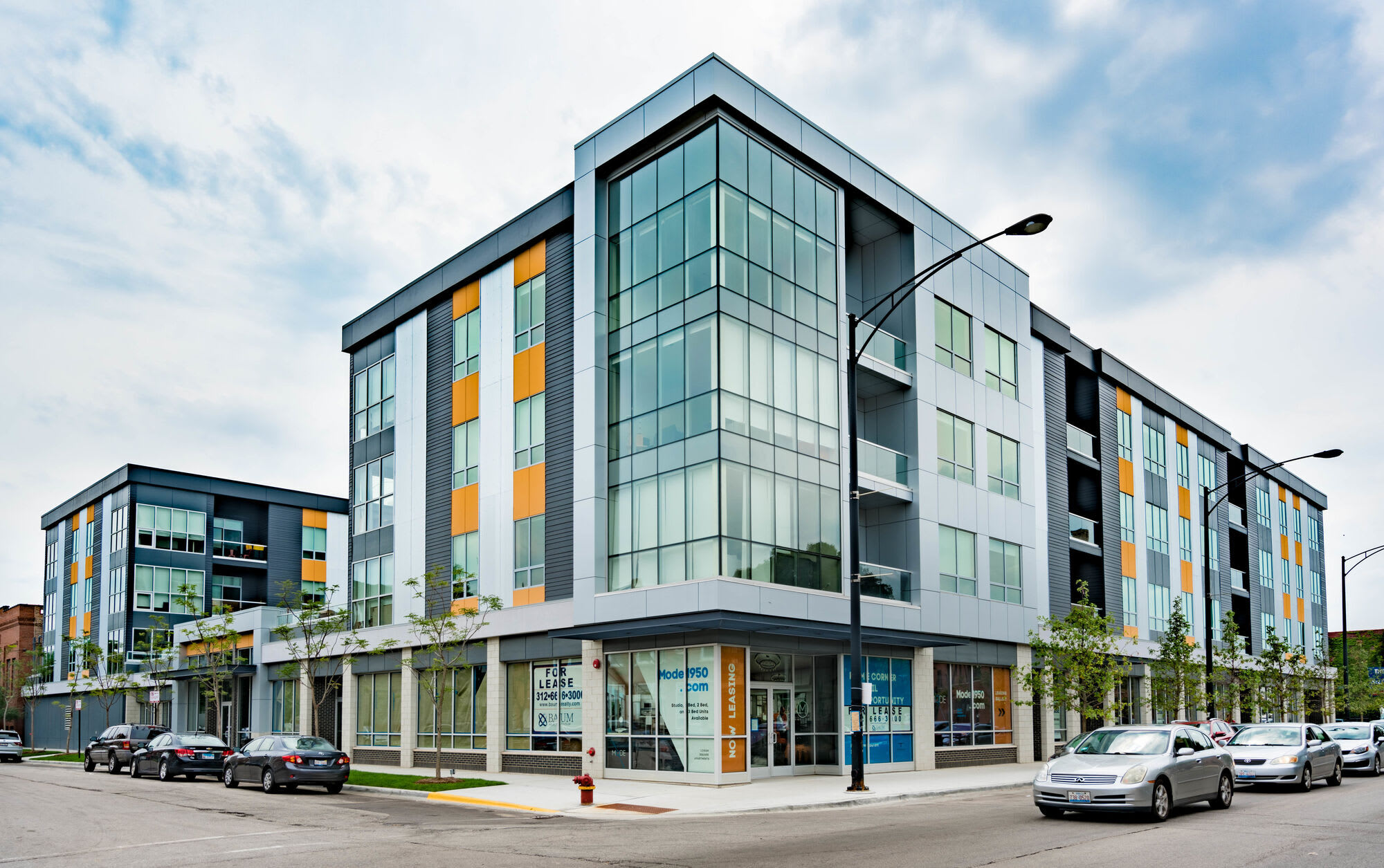 Luxe Logan Square – photo 1