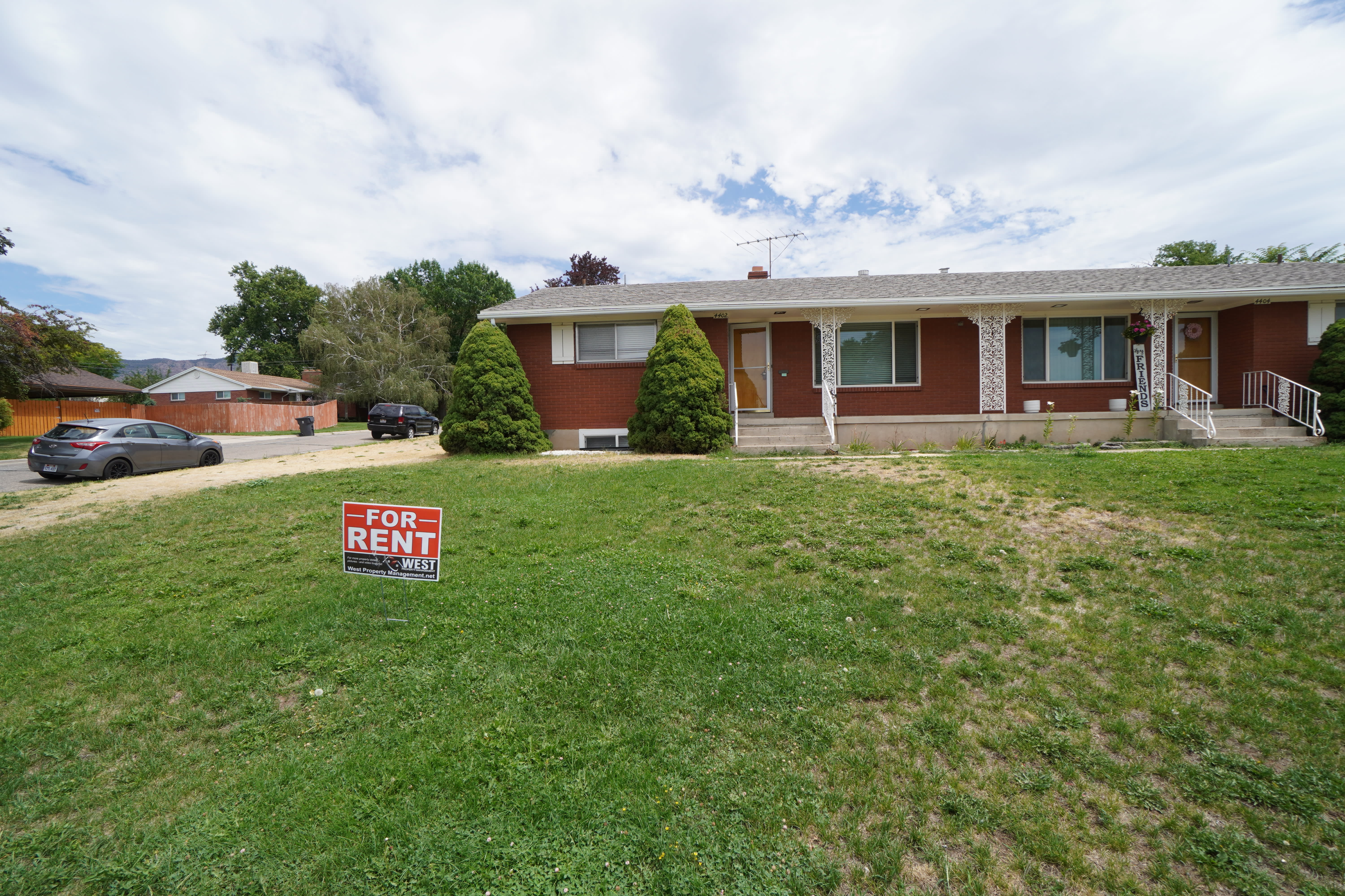 4402 Jefferson Ave – photo 1