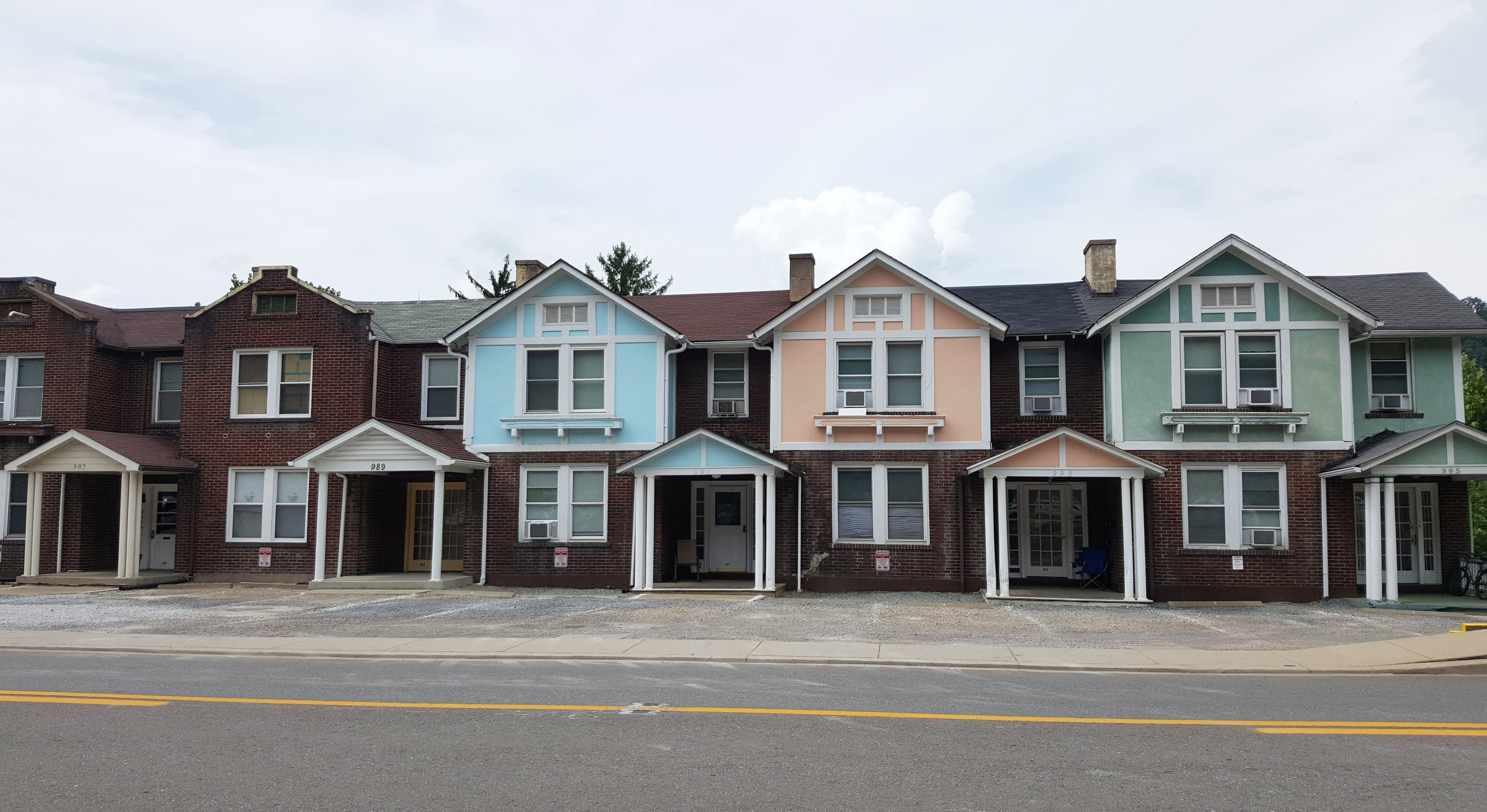 987 National Rd – photo 1 of 9