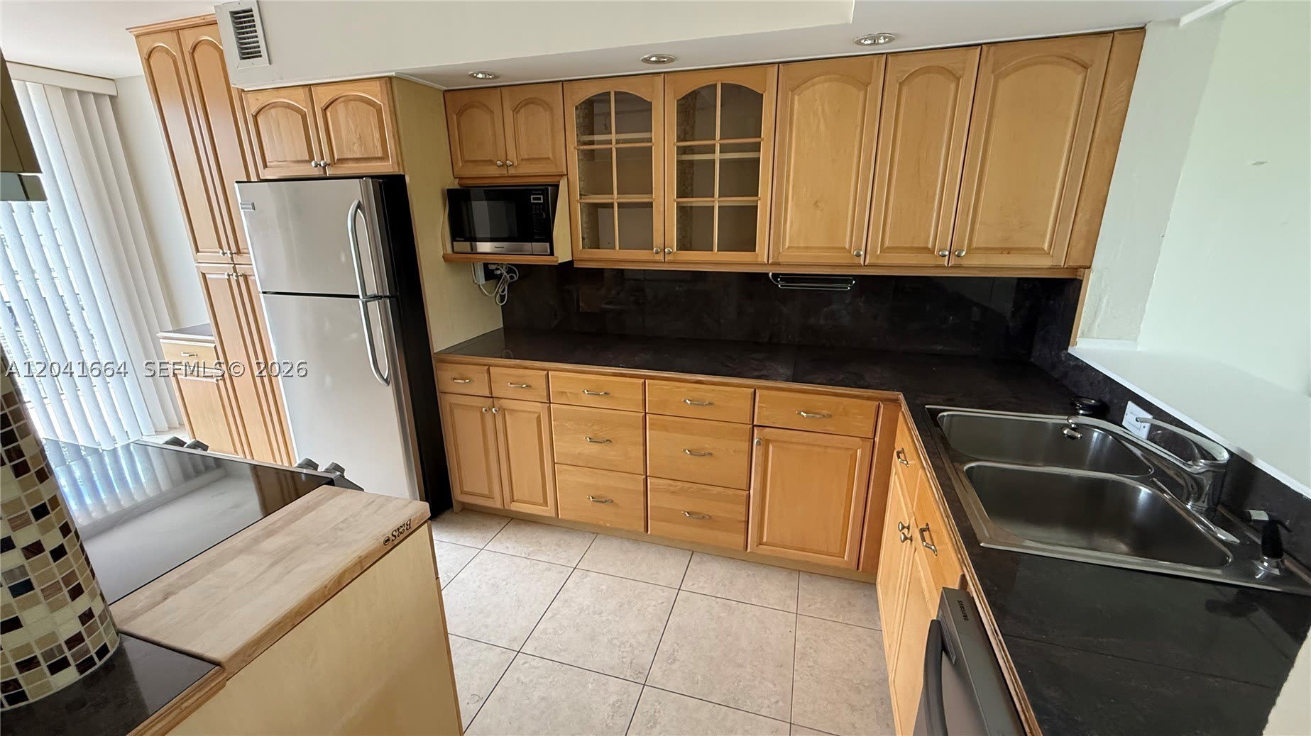 2921 SW 87th Ave – photo 1 of 11
