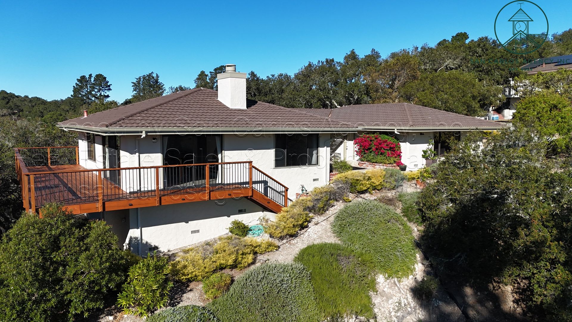 Impeccable Laureles Grade Estate Property with Valley Views – photo 1 of 28