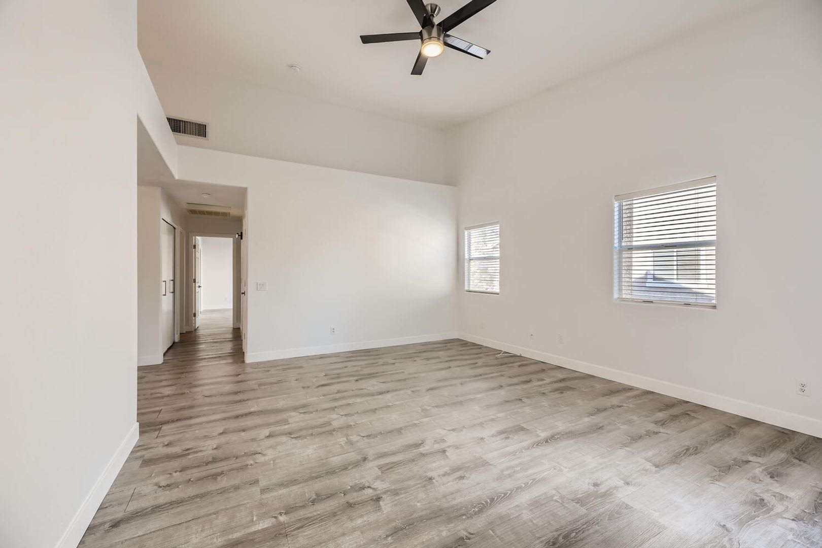 Modern Summerlin Condo with Resort-Style Pool & Spa! – photo 1