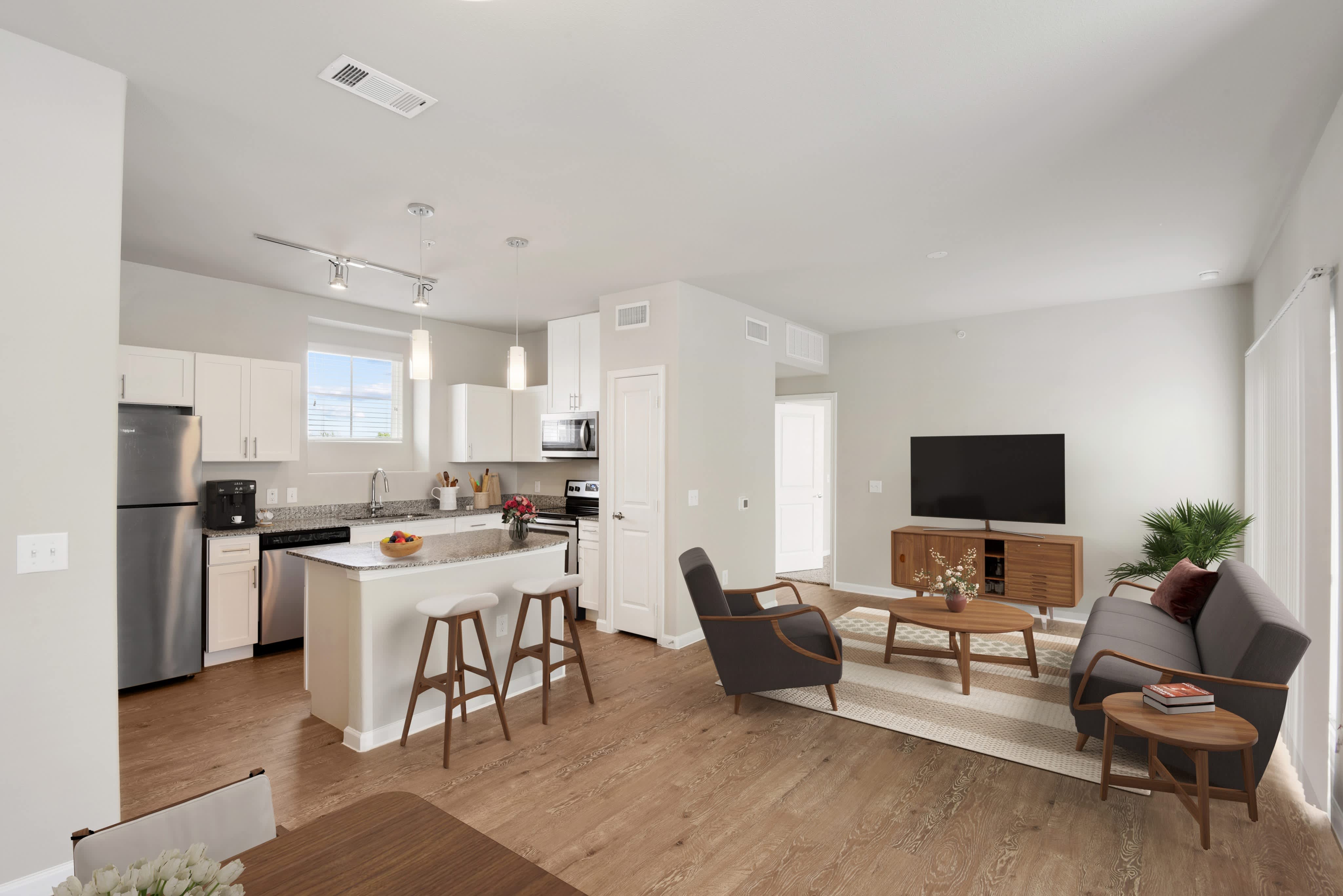 Lantower Edgewater – photo 1 of 270