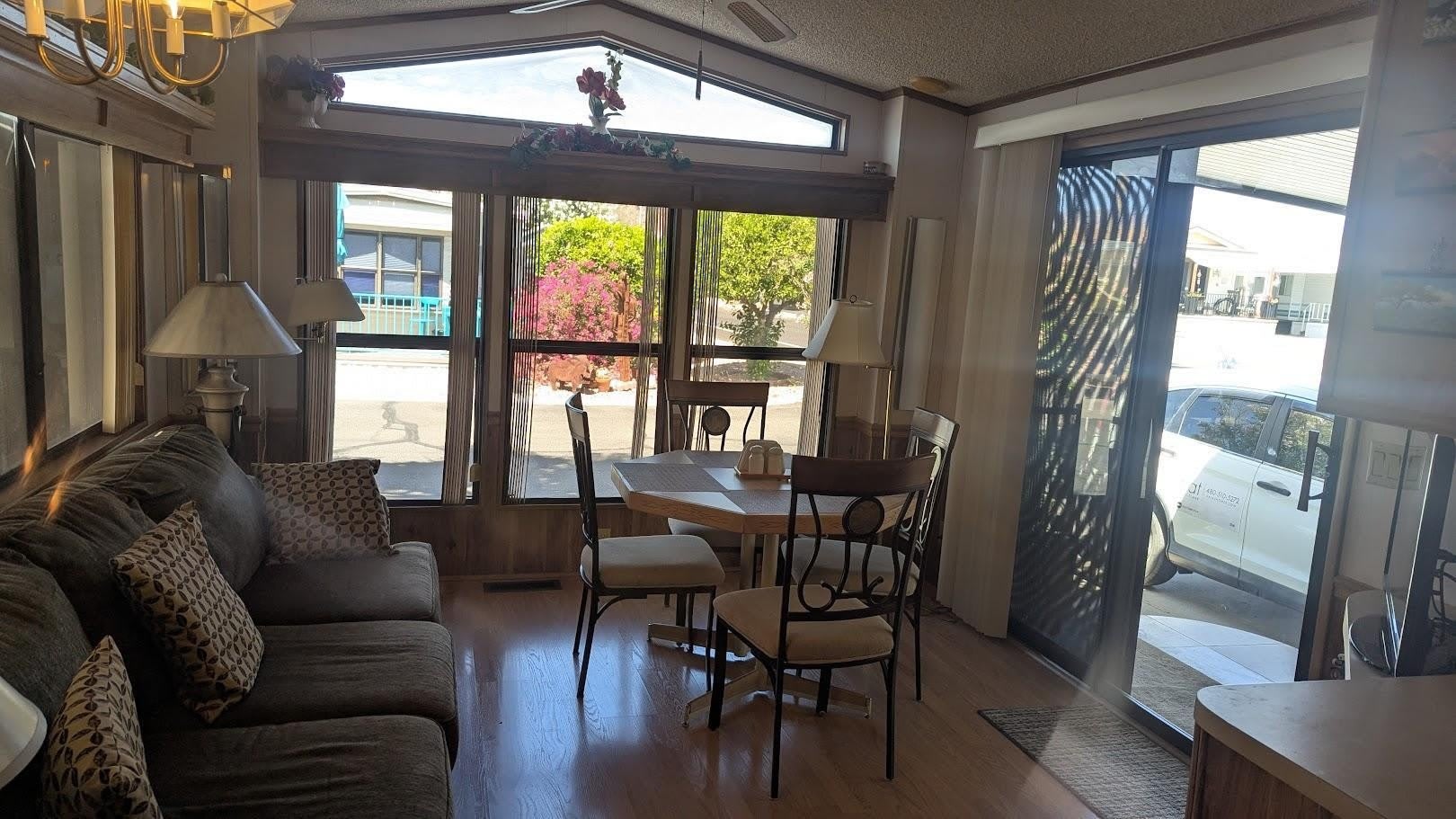 8700 E University Drive – photo 1